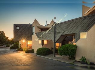 1830 Vassar Dr NE, Albuquerque, NM 87106
