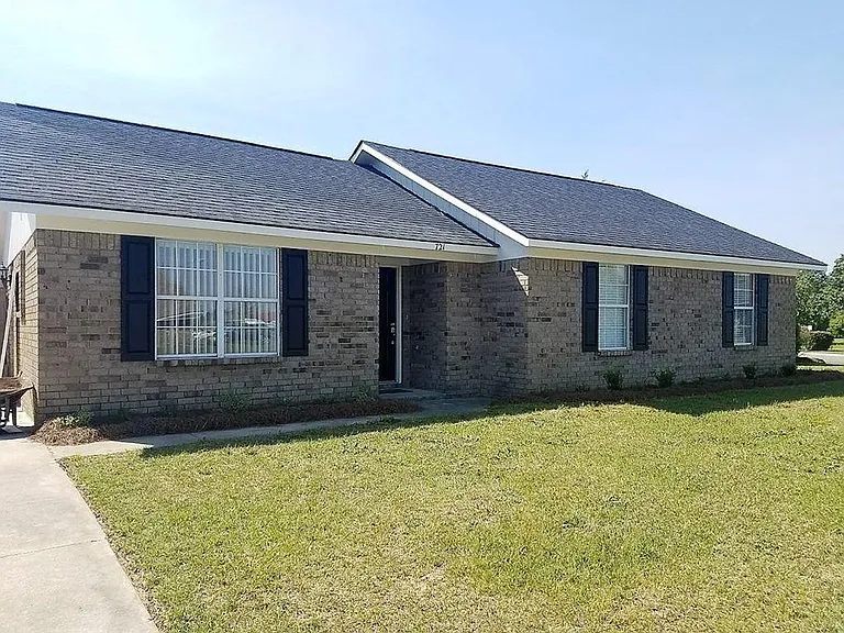 721 Cindy Ln — Photo 33