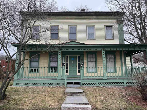 28 Brook Street, Brattleboro, VT 05301