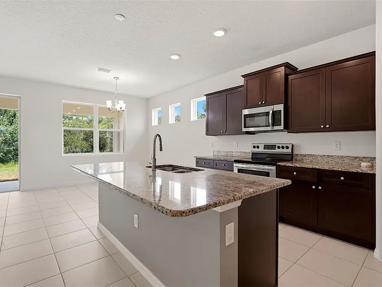 13922 Woodbridge Ter — Photo 14