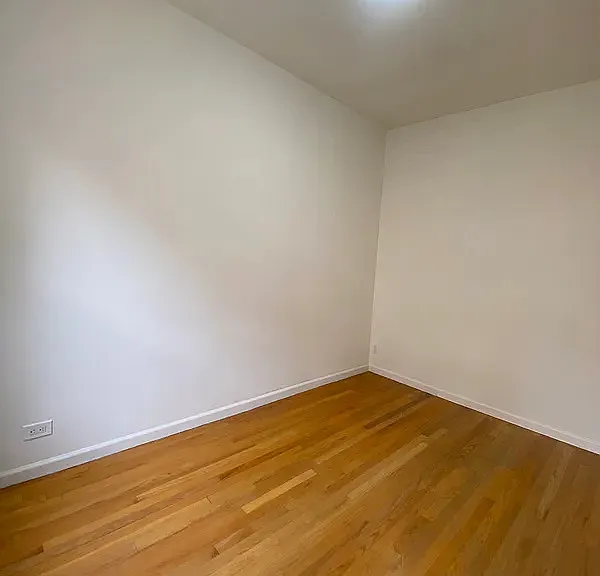 234 E 32nd St #3A — Photo 7