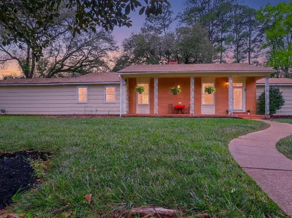 615 N Reid St, Woodville, TX 75979