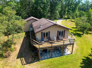 N6577 S 3rd St, Crivitz, WI 54114