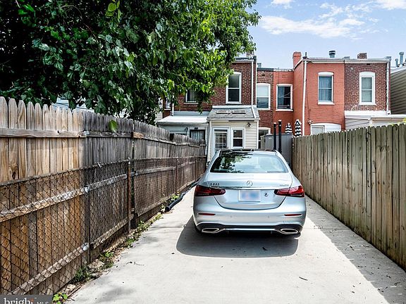 4th image of 315 16th St SE