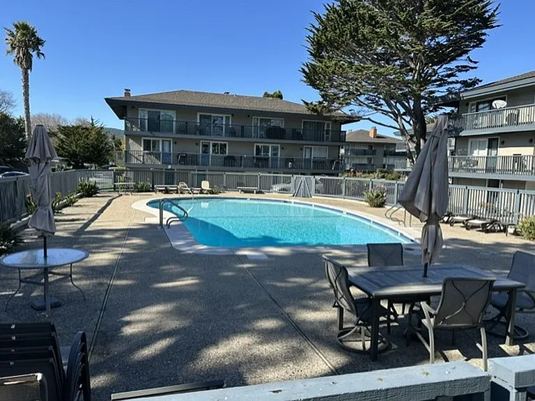1 La Playa St — Photo 24