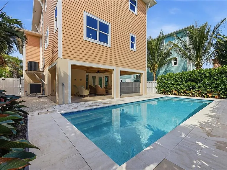 113 Aqua Ln — Photo 48