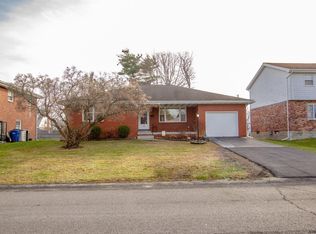 144 Ramsey Pl, Albany, NY 12209