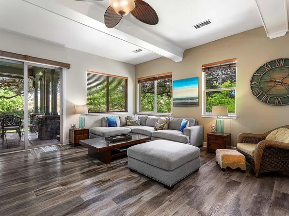 68-1118 N Kaniku Dr APT 205, Kamuela, HI 96743