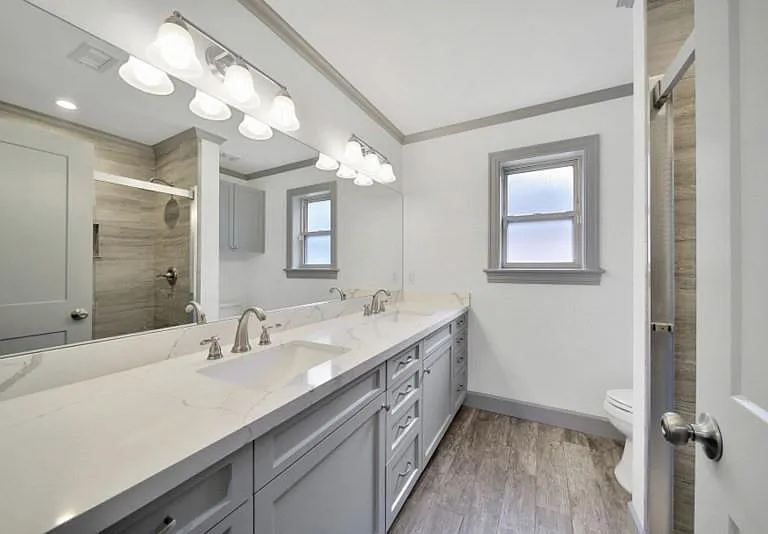 10042 Briar Forest Dr — Photo 41