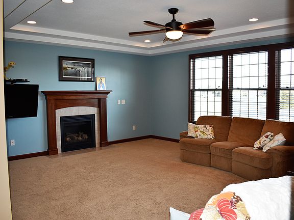 4th image of 8379 Plumwood Dr