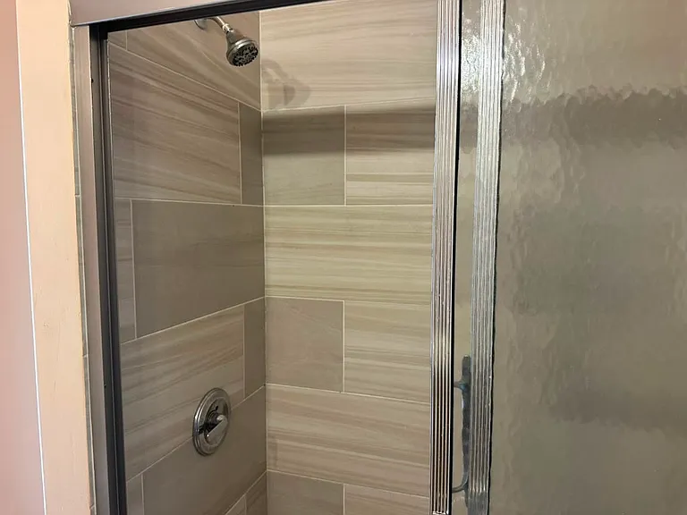 full bathroom(2)