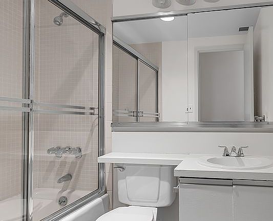 5th image of 250 W 88th St APT 404