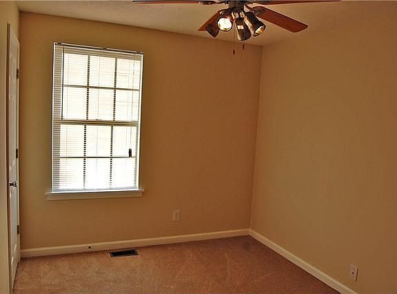 3rd image of 1003 McGregor Dr #D