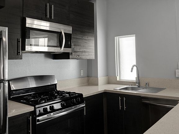 4th image of 601 Linden Ave APT 303