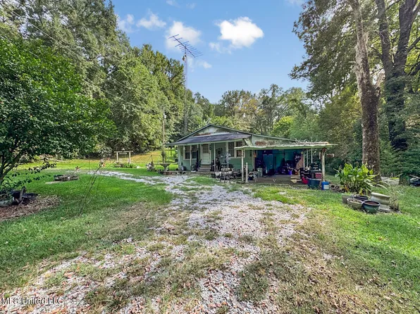944 Liberty Rd, Natchez, MS 39120