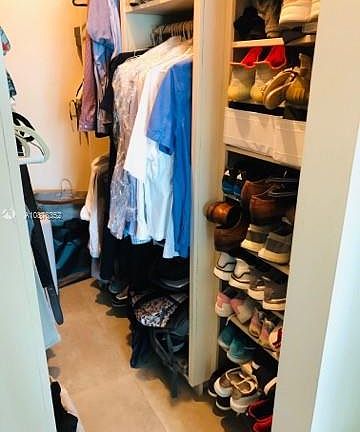 2nd image of 3029 NE 188th St APT 420