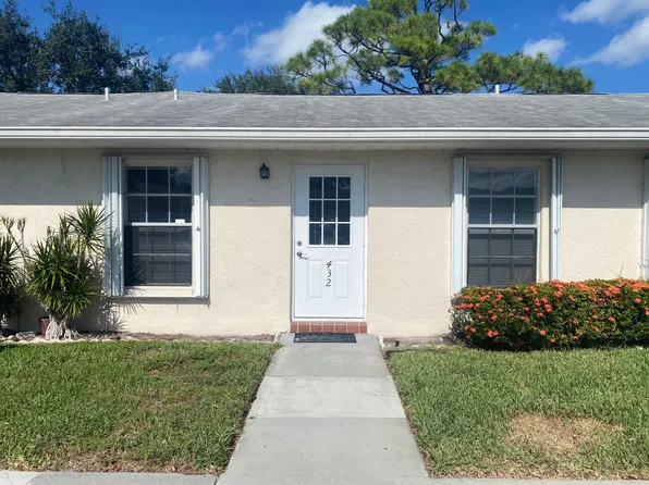 432 Bennington Ln, Lake Worth, FL