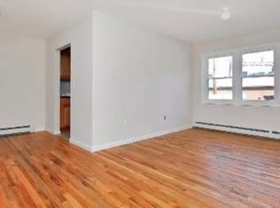 205 Warren St FLOOR 1, Harrison, NJ 07029