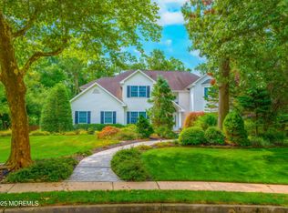 1577 Country Club Ln, Toms River, NJ