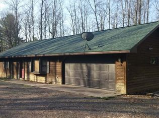7719 Palmer Lake Rd, Land O Lakes, WI 54540