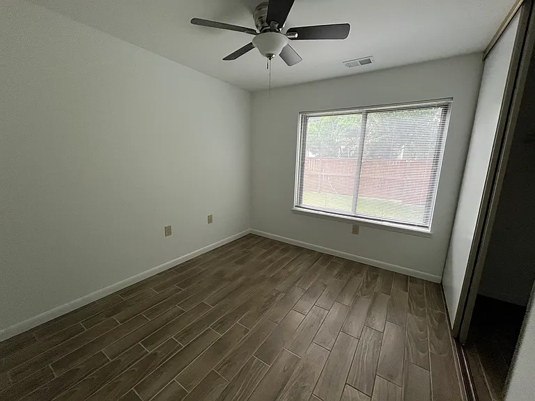 7606 Chancellor Way — Photo 18
