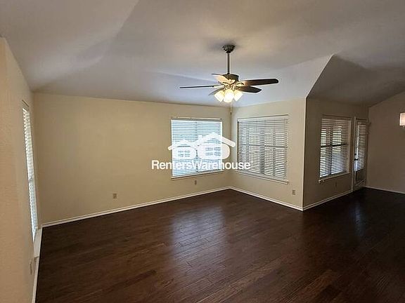 2nd image of 244 Nixon St