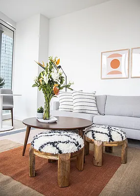 Rented by Compass | media 26