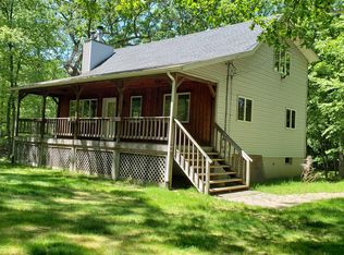 223 Aspen Dr, Milford, PA