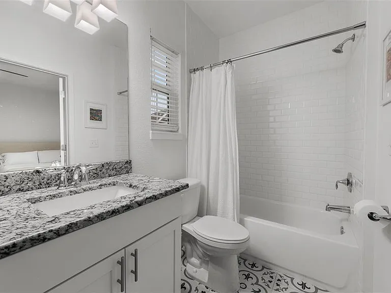 6615 S Manhattan Ave #3 — Photo 22