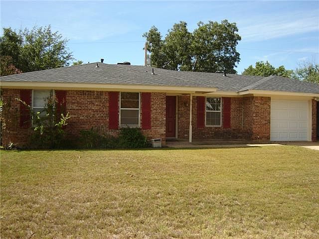 1st image of 2701 Susan St