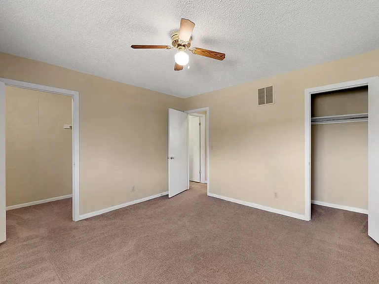 Redstone Commons — Photo 33