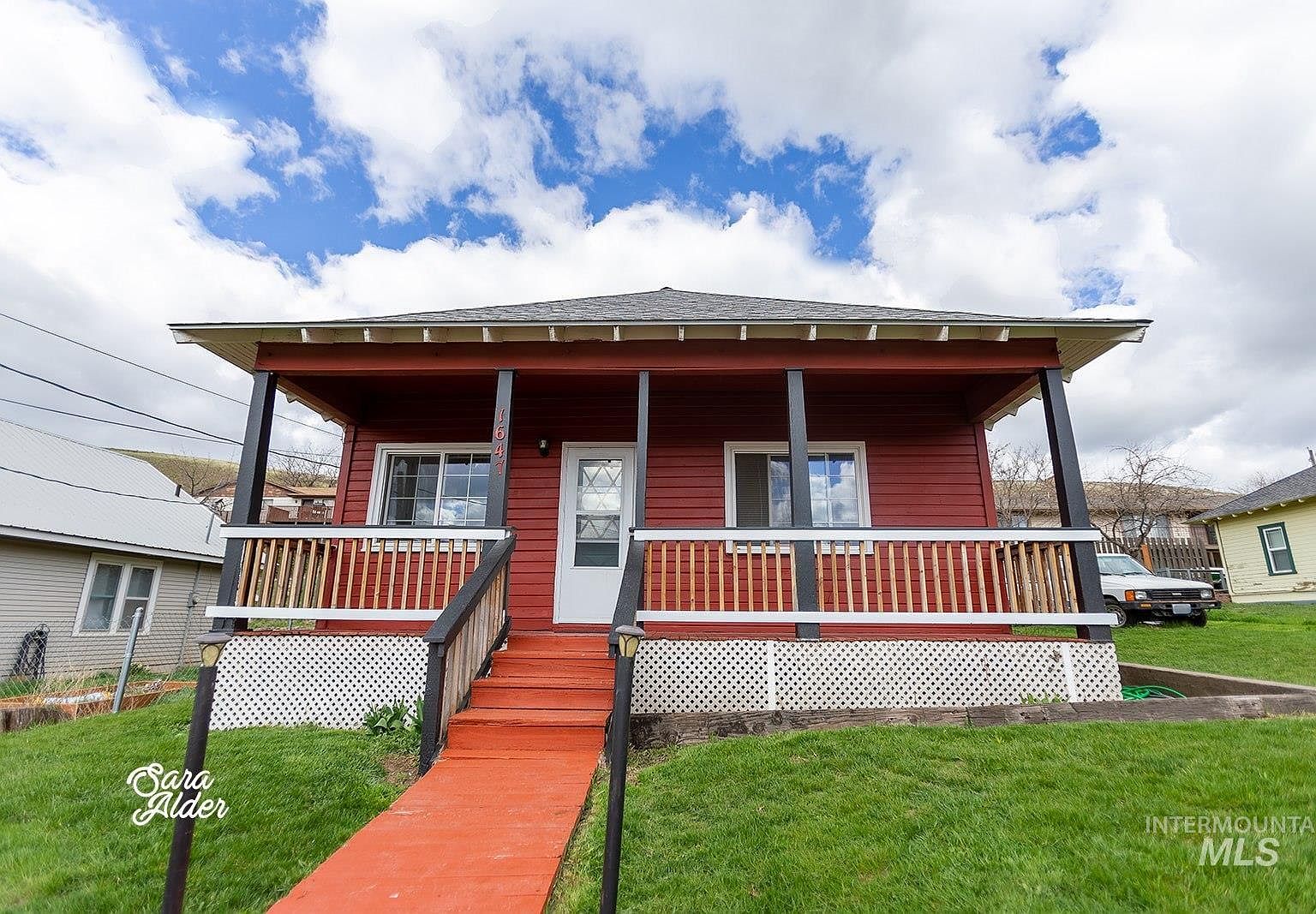 1647 Main St, Pomeroy, WA 99347 Zillow