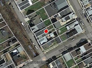 209 N Front St, Saint Clair, PA 17970
