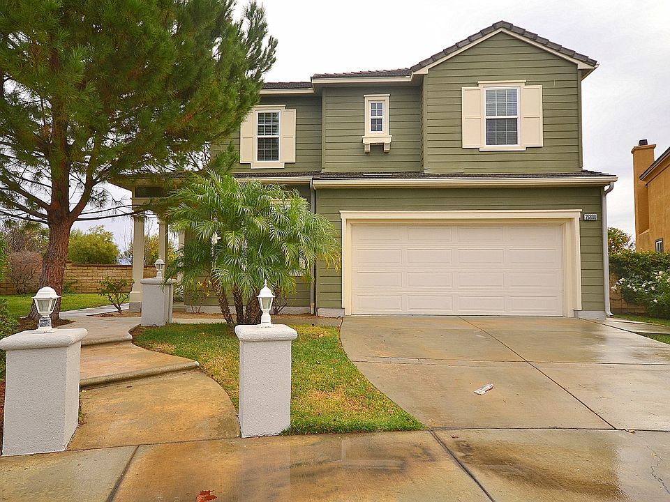 1st image of 26800 Peppertree Dr