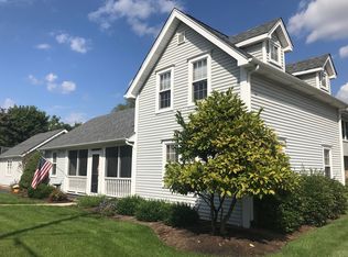 9976 W 144th St, Orland Park, IL 60462