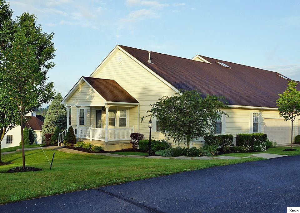 1st image of 2 Eagle Dr