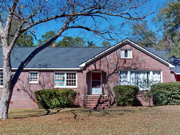 634 W Main St, Swainsboro, GA 30401