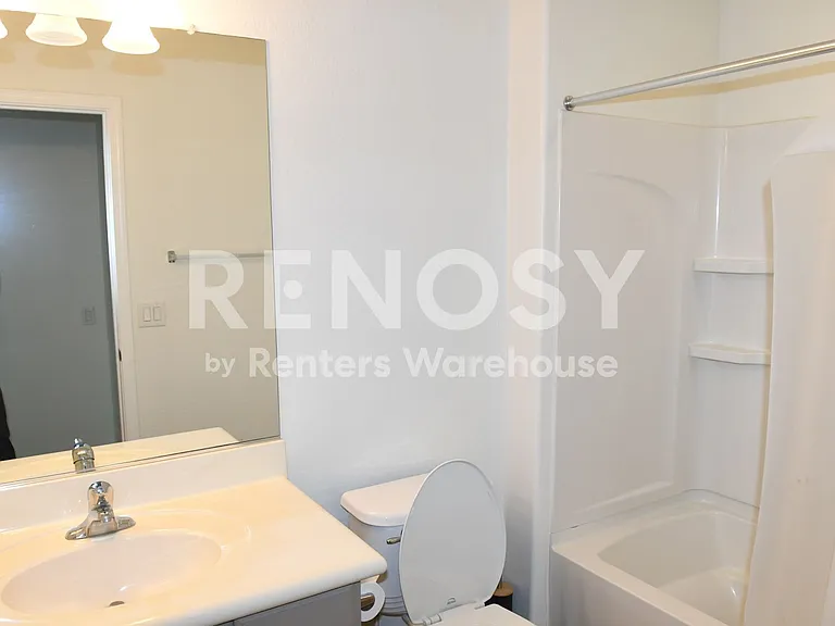 10827 W Cottontail Ln — Photo 11