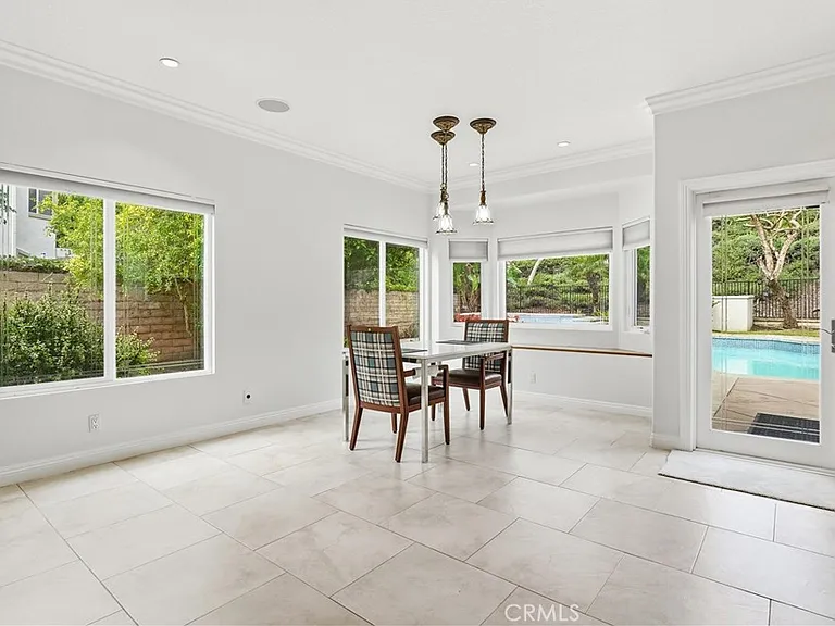 23302 Vista Carillo — Photo 8