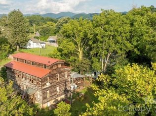 9 & 1 Old Mill Ln, Weaverville, NC 28787