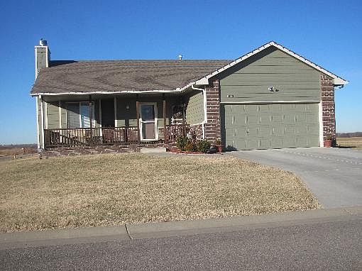 1st image of 1202 Highland Ct