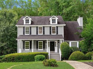 2835 Shurburne Dr, Alpharetta, GA 30022