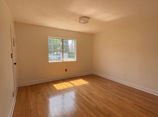 2051 S Burnside Ave, Los Angeles, CA 90016
