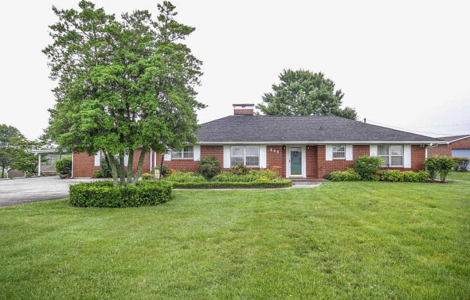 643 W Hunt Rd, Alcoa, TN 37701 Zillow