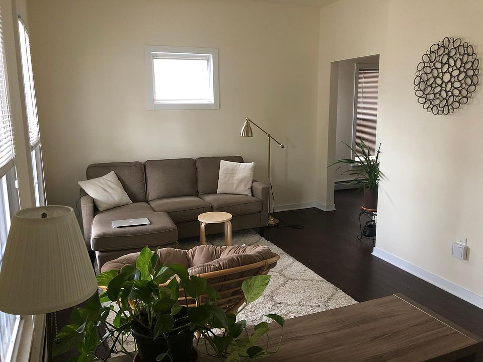 1st image of 141 William St #1