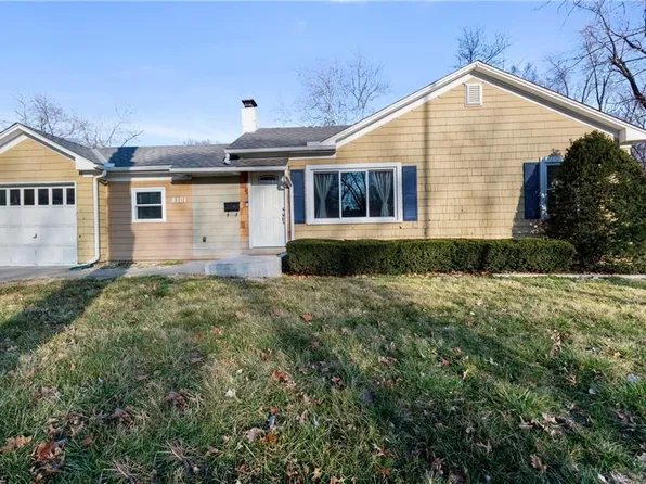 8101 Antioch Rd, Overland Park, KS 66204