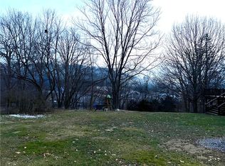 227 Shoaf St, Tarentum, PA 15084