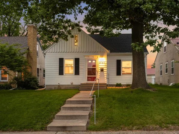 5741 Standish Ave, Minneapolis, MN 55417