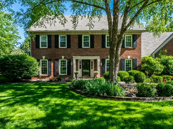 4970 Woodcreek Dr, Carmel, IN 46033