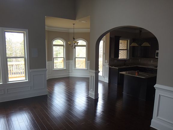 5th image of 415 Vinings Walk